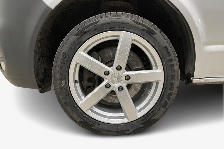 Volkswagen Caravelle vaihtoauto