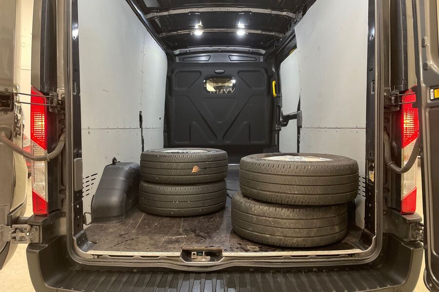 Ford Transit vaihtoauto