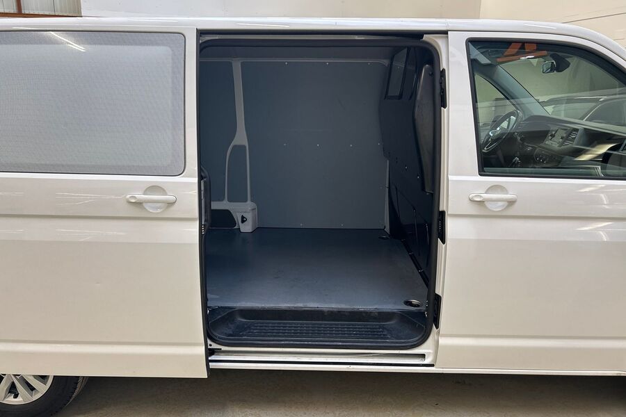 Volkswagen Transporter vaihtoauto
