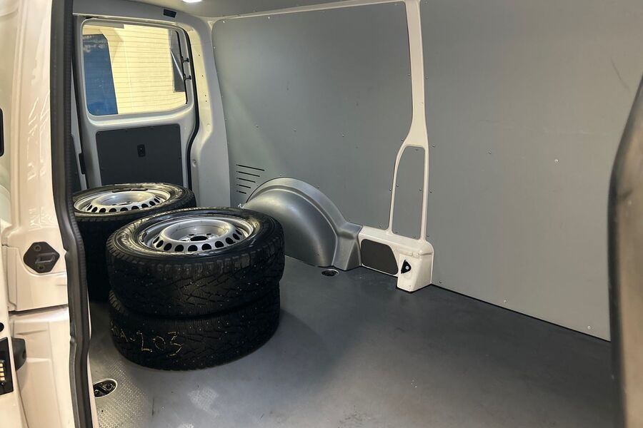 Volkswagen Transporter vaihtoauto