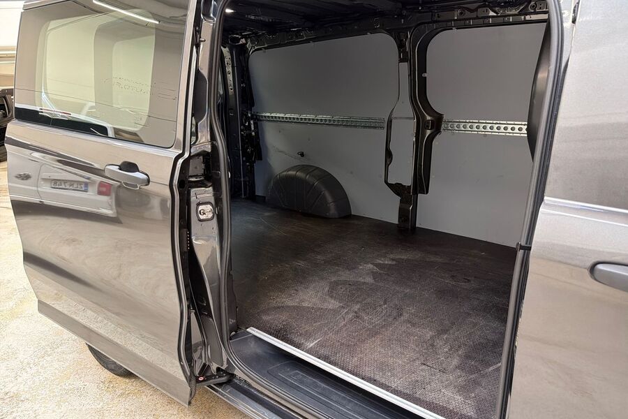 Ford Transit Custom vaihtoauto