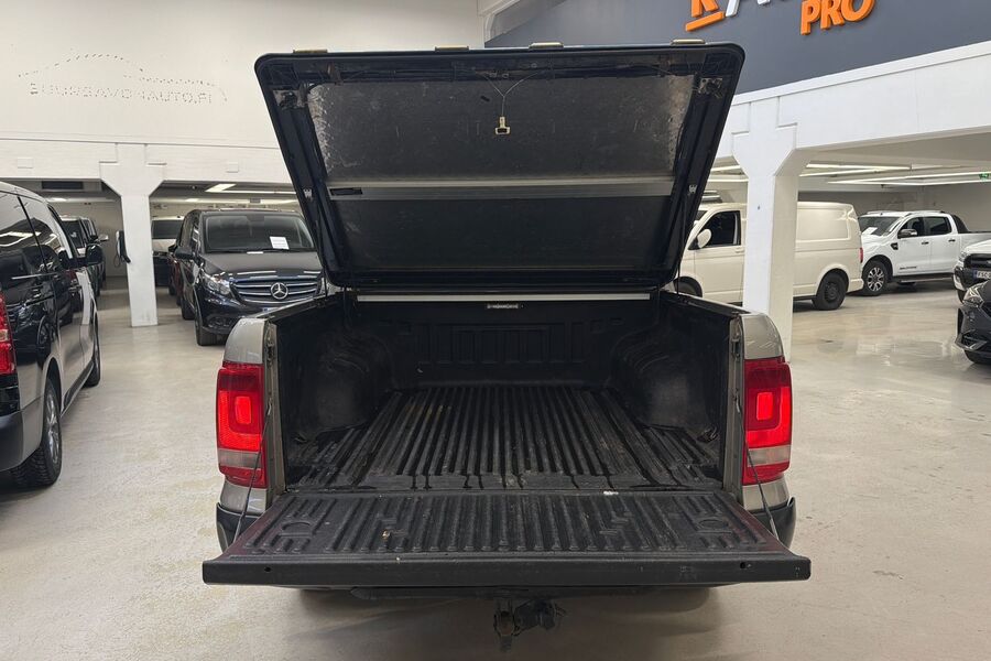 Volkswagen Amarok vaihtoauto