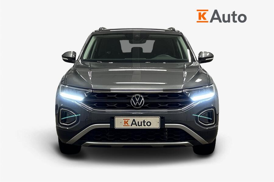 Volkswagen T-Roc vaihtoauto