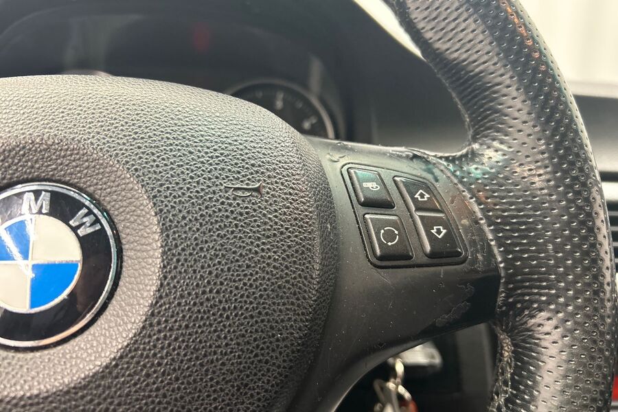 BMW 330 vaihtoauto