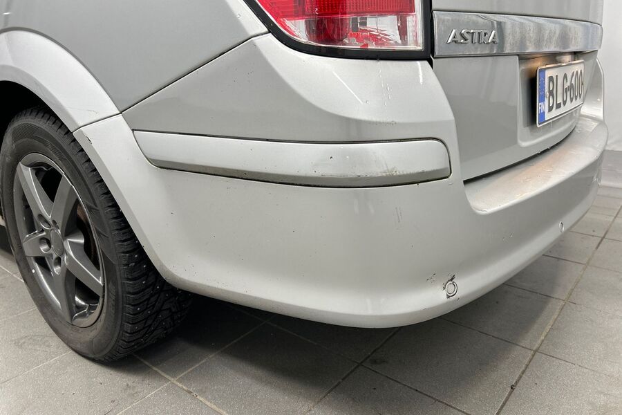 Opel Astra vaihtoauto