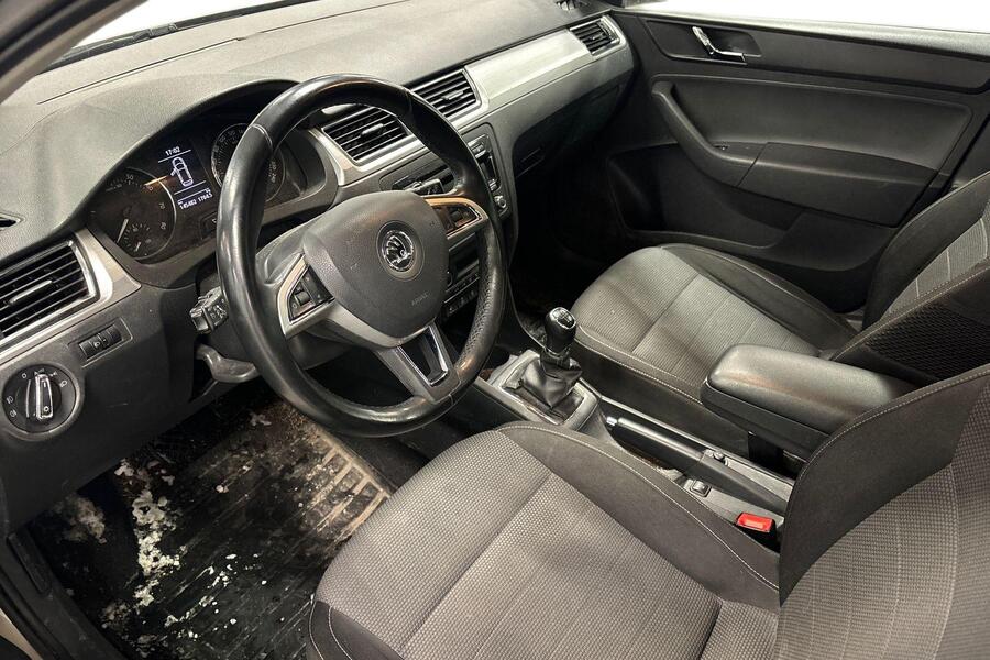 Skoda Rapid vaihtoauto