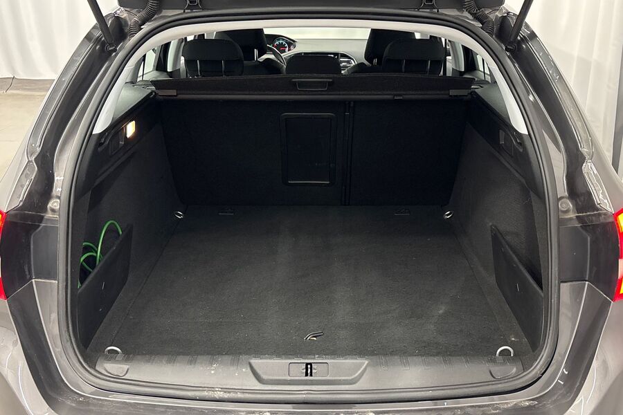 Peugeot 308 vaihtoauto