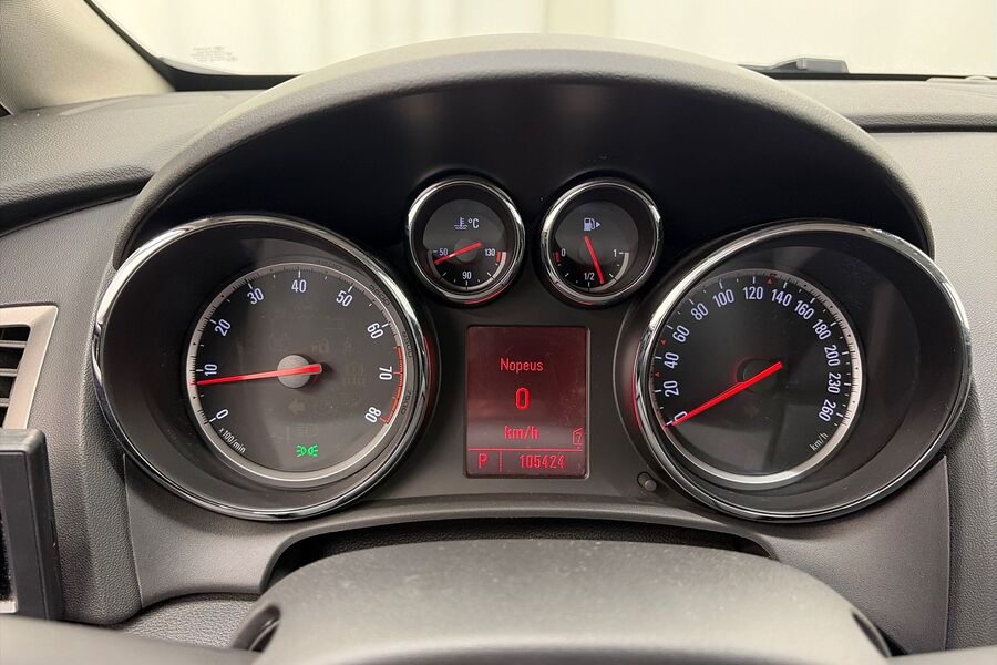 Opel Astra vaihtoauto