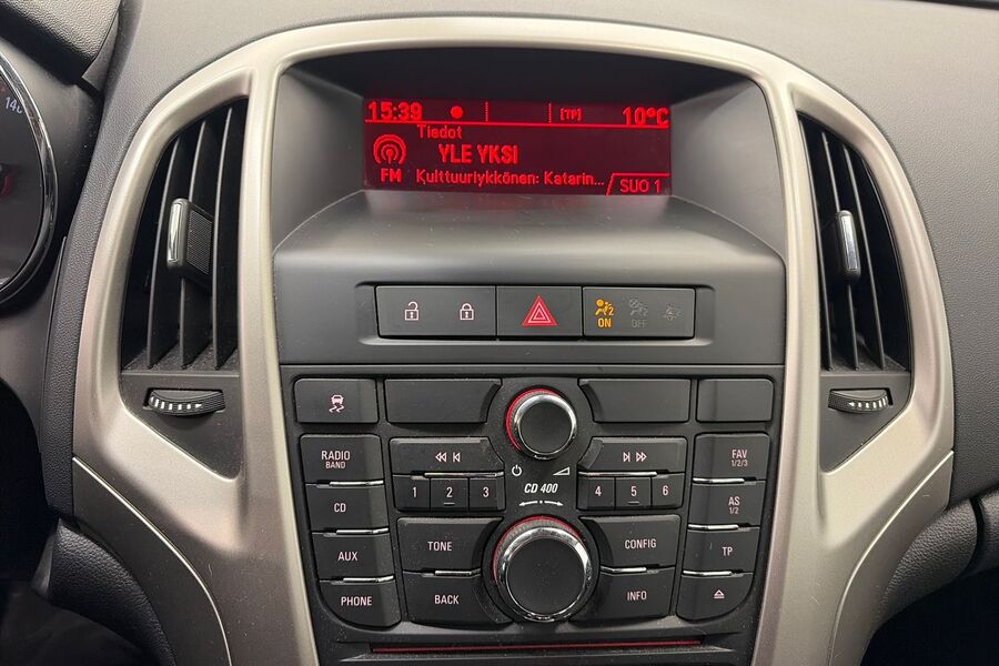 Opel Astra vaihtoauto