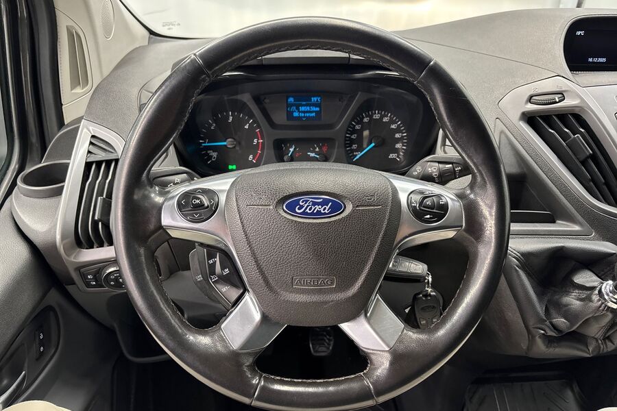 Ford Transit Custom vaihtoauto