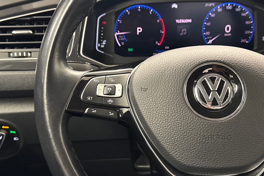 Volkswagen T-Roc vaihtoauto