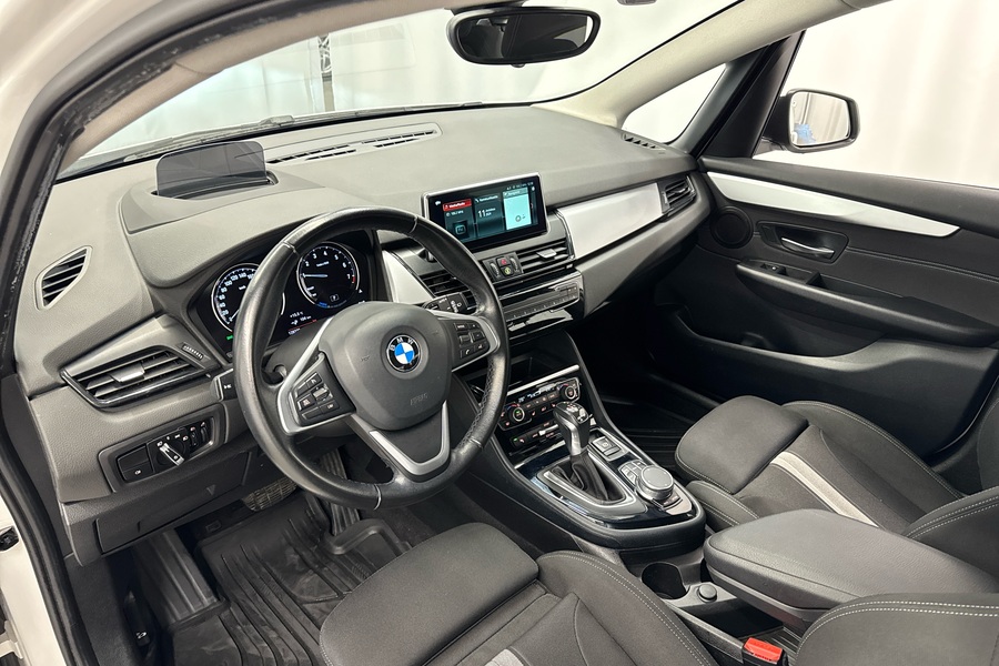 BMW 225 vaihtoauto
