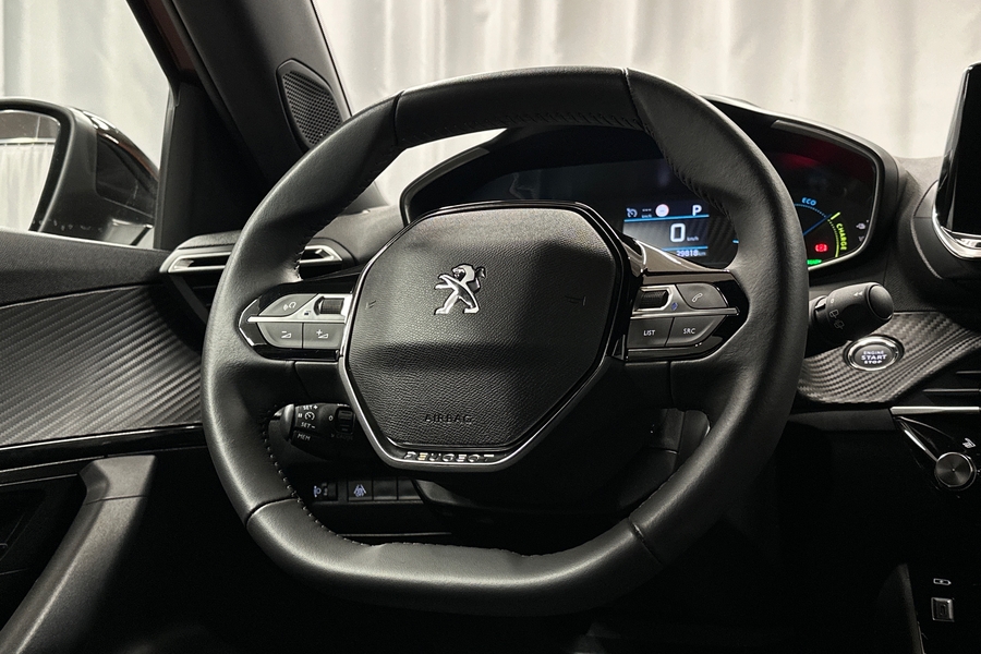 Peugeot e-2008 vaihtoauto