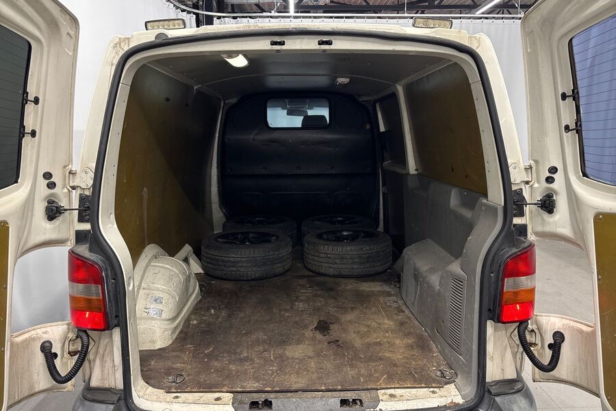 Volkswagen Transporter vaihtoauto