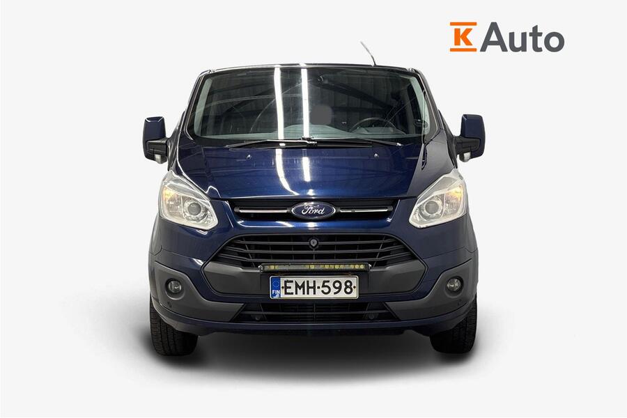 Ford Tourneo Custom vaihtoauto