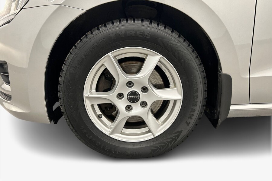 Volkswagen Golf Sportsvan vaihtoauto