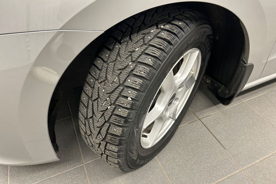 Volkswagen Golf Sportsvan vaihtoauto