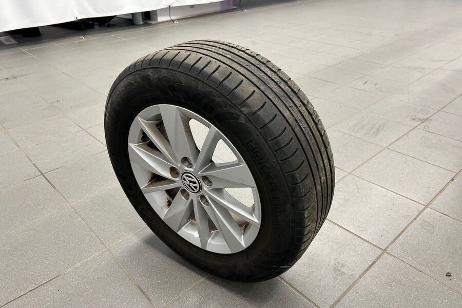 Volkswagen Golf Sportsvan vaihtoauto