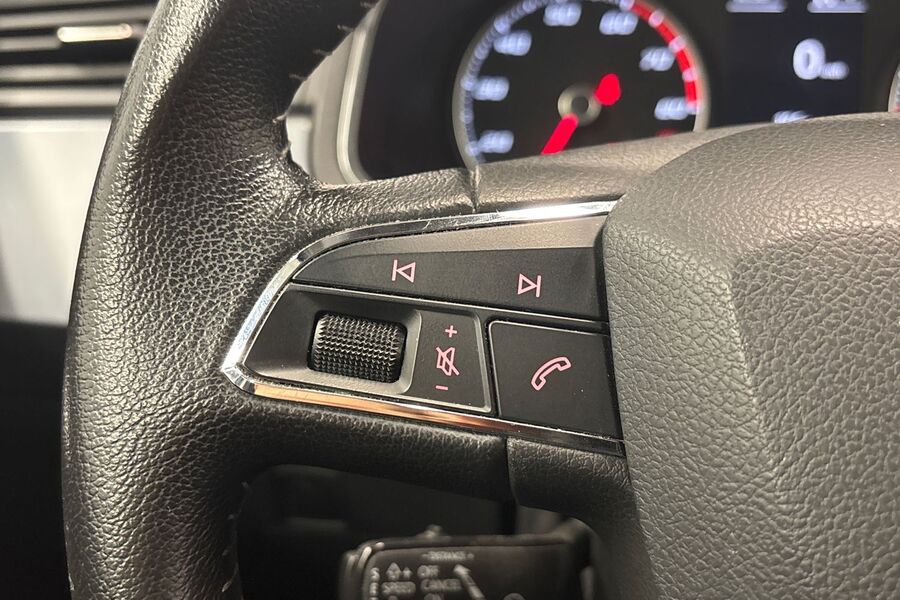 SEAT Arona vaihtoauto