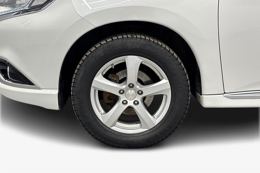 Mitsubishi Outlander PHEV vaihtoauto