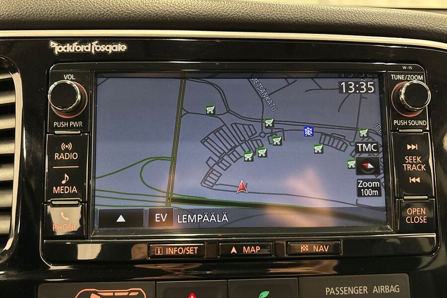 Mitsubishi Outlander PHEV vaihtoauto