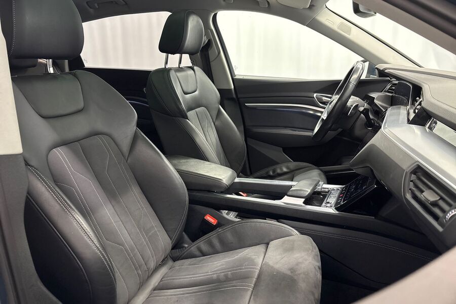 Audi Q8 e-tron vaihtoauto