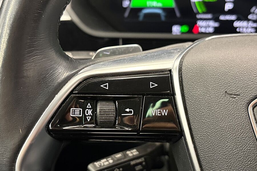 Audi Q8 e-tron vaihtoauto