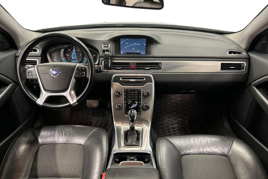 Volvo V70 vaihtoauto