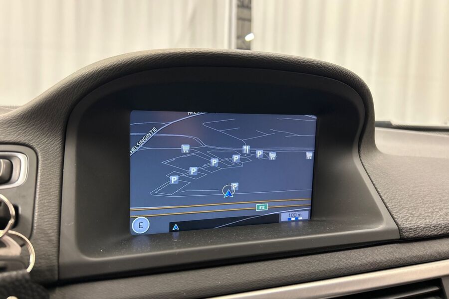 Volvo V70 vaihtoauto