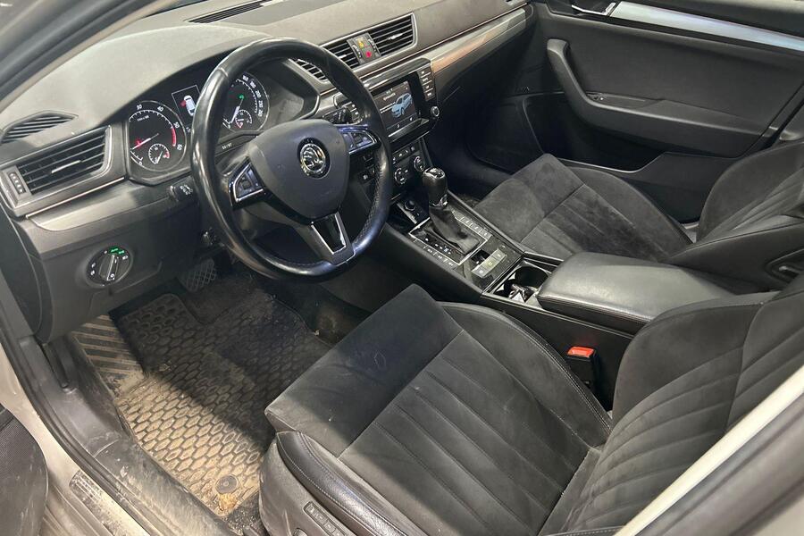 Skoda Superb vaihtoauto
