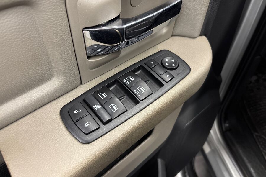 Dodge Ram vaihtoauto