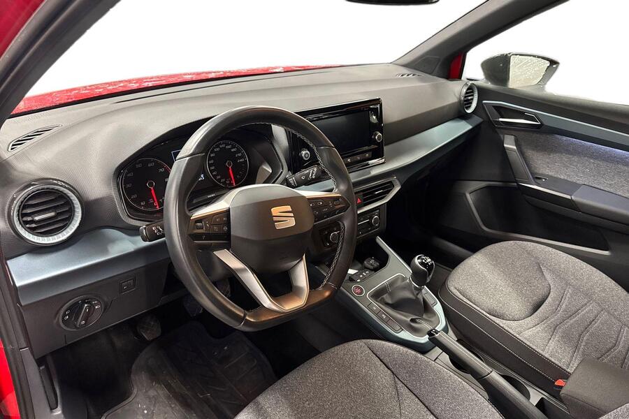 SEAT Arona vaihtoauto