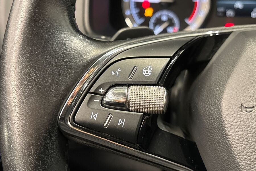 Skoda Karoq vaihtoauto