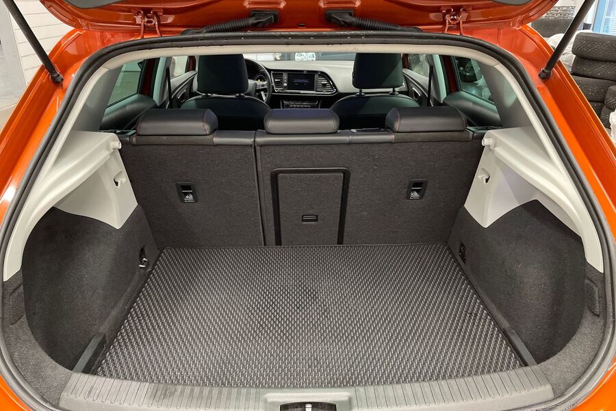 SEAT Leon vaihtoauto