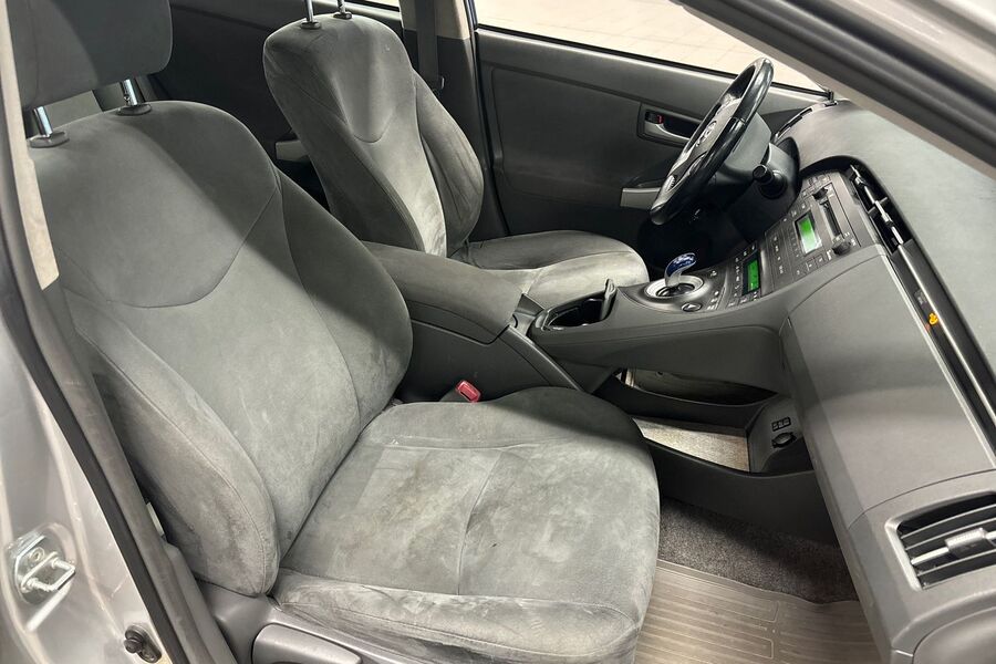 Toyota Prius vaihtoauto