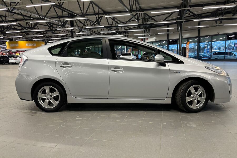 Toyota Prius vaihtoauto