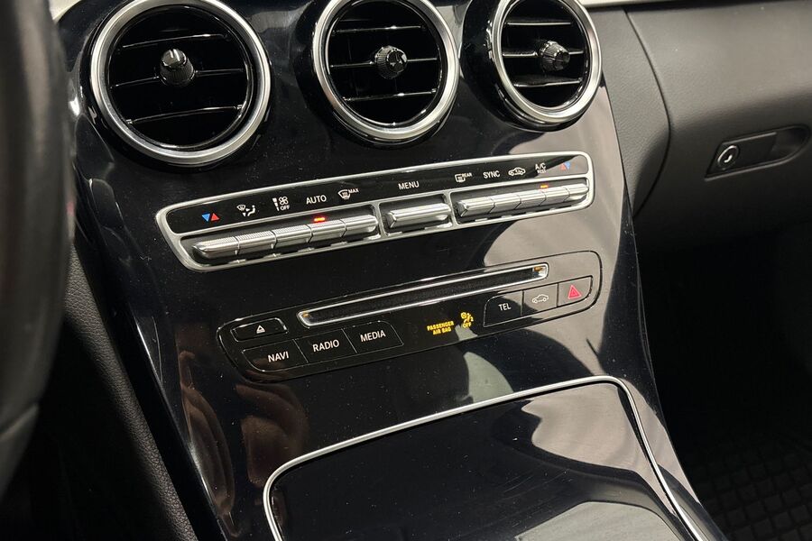 Mercedes-Benz C vaihtoauto