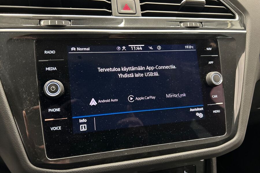 Volkswagen Tiguan vaihtoauto