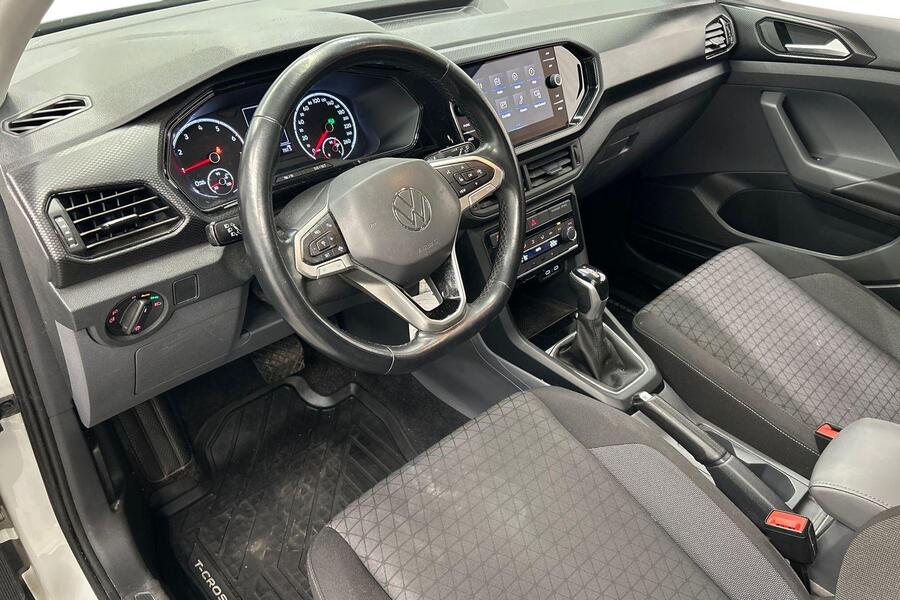 Volkswagen T-Cross vaihtoauto