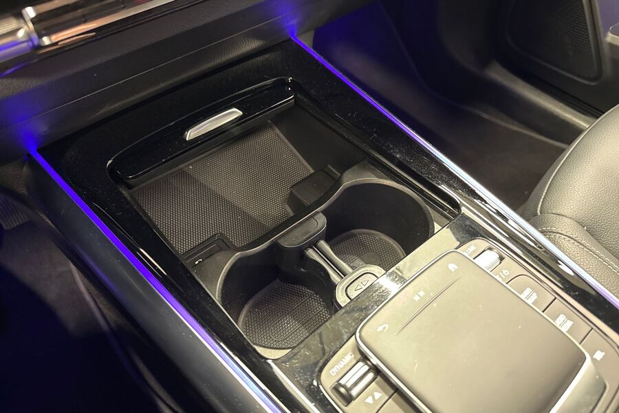 Mercedes-Benz EQA vaihtoauto