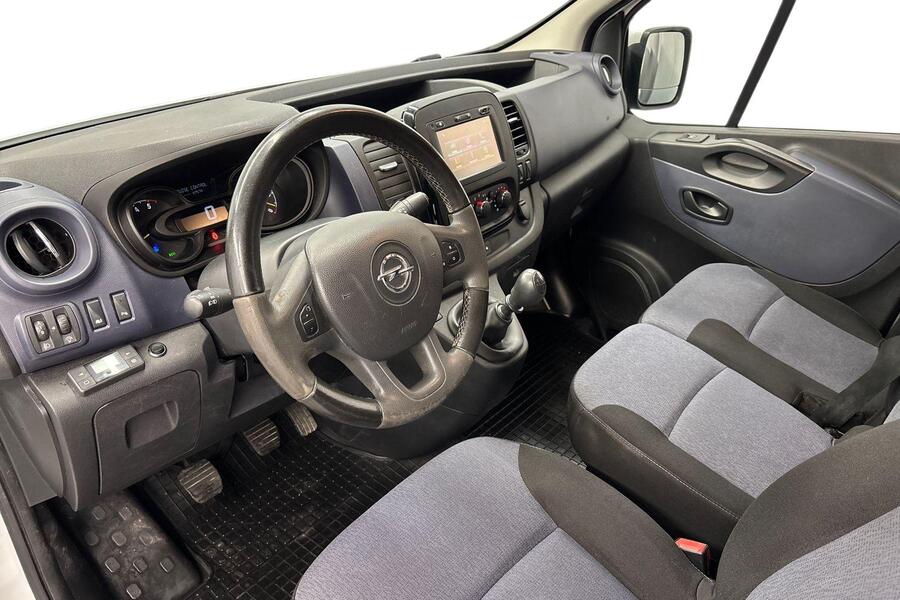 Opel Vivaro vaihtoauto