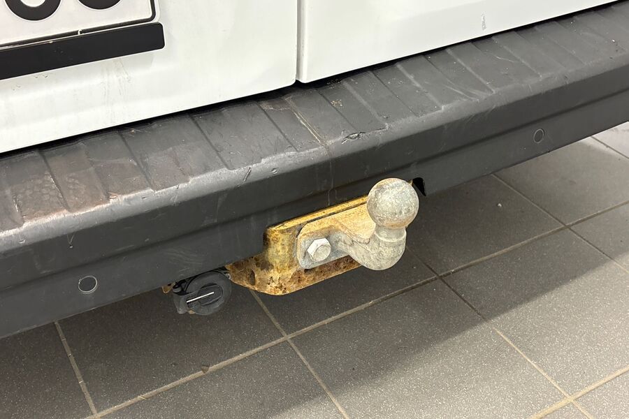 Opel Vivaro vaihtoauto