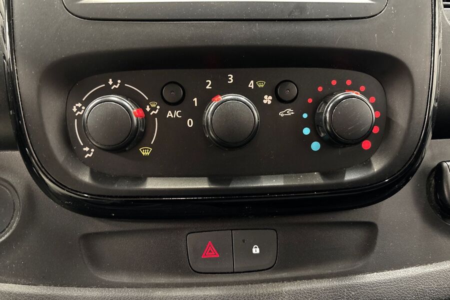 Opel Vivaro vaihtoauto