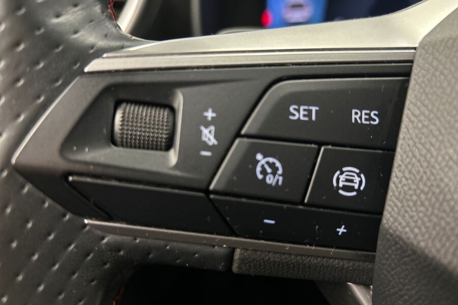 SEAT Leon vaihtoauto