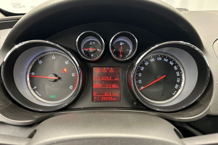 Opel Insignia vaihtoauto