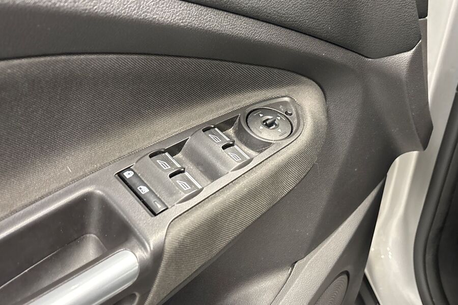 Ford Grand C-MAX vaihtoauto