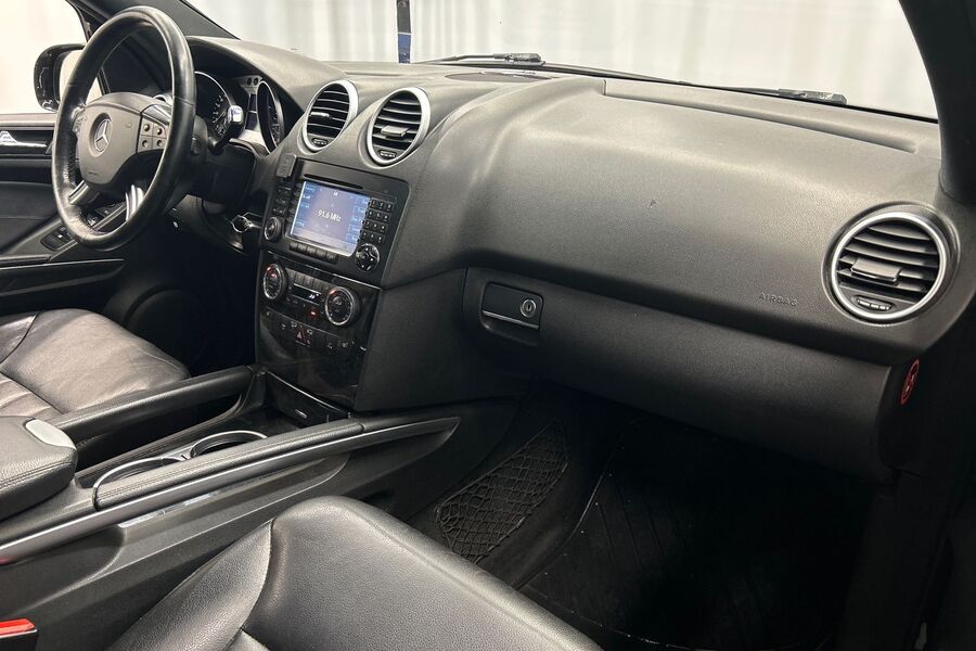 Mercedes-Benz ML vaihtoauto