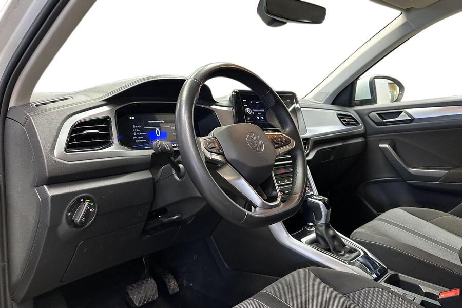 Volkswagen T-Roc vaihtoauto