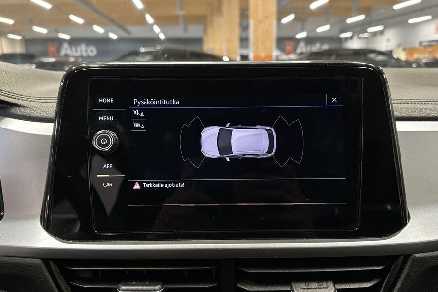 Volkswagen T-Roc vaihtoauto