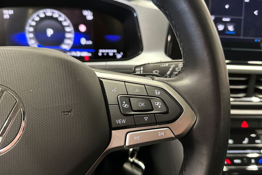 Volkswagen T-Roc vaihtoauto